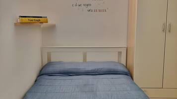 熨斗/熨衫板、Wi-Fi、床單