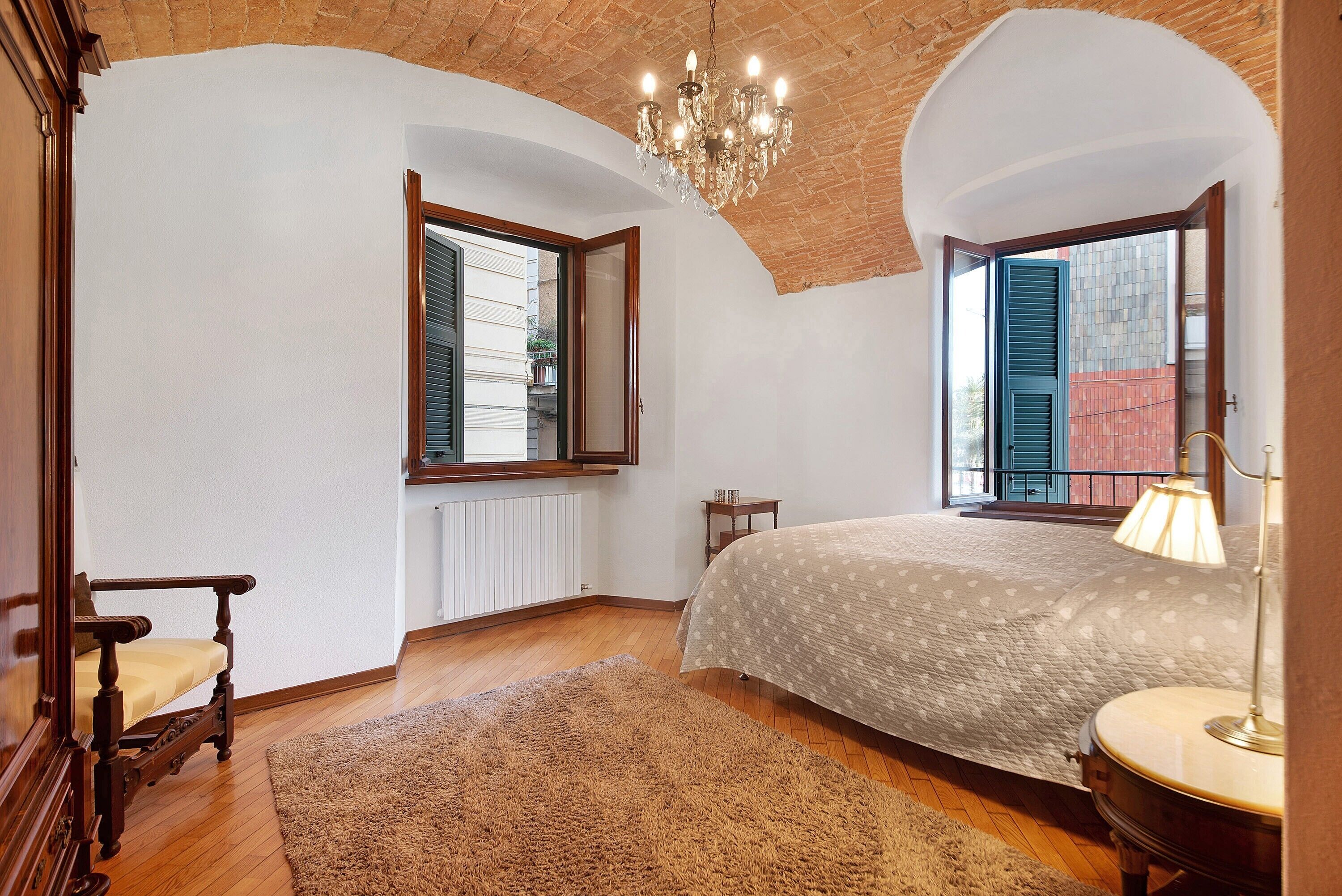 Bügeleisen/Bügelbrett, WLAN