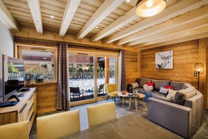 Flat-screen TV - Simply Morzine - Chalet Petit Central (Morzine)