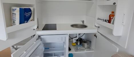 Réfrigérateur, plaque de cuisson