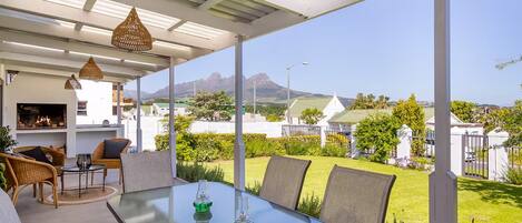 House (3 Bedrooms) | Front of property