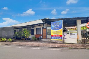 Exterior - Hotel O near Trans Studio Theme Park formerly Sunset Cozy   (Kuta)