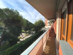 Property grounds - Apartment 'Solaria' with Balcony, Wi-Fi and Air Conditioning (Rapallo)