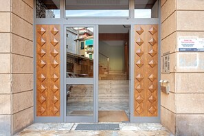 Exterior detail - Apartment 'Sweet 16' with Balcony, Wi-Fi and Air Conditioning (Rapallo)