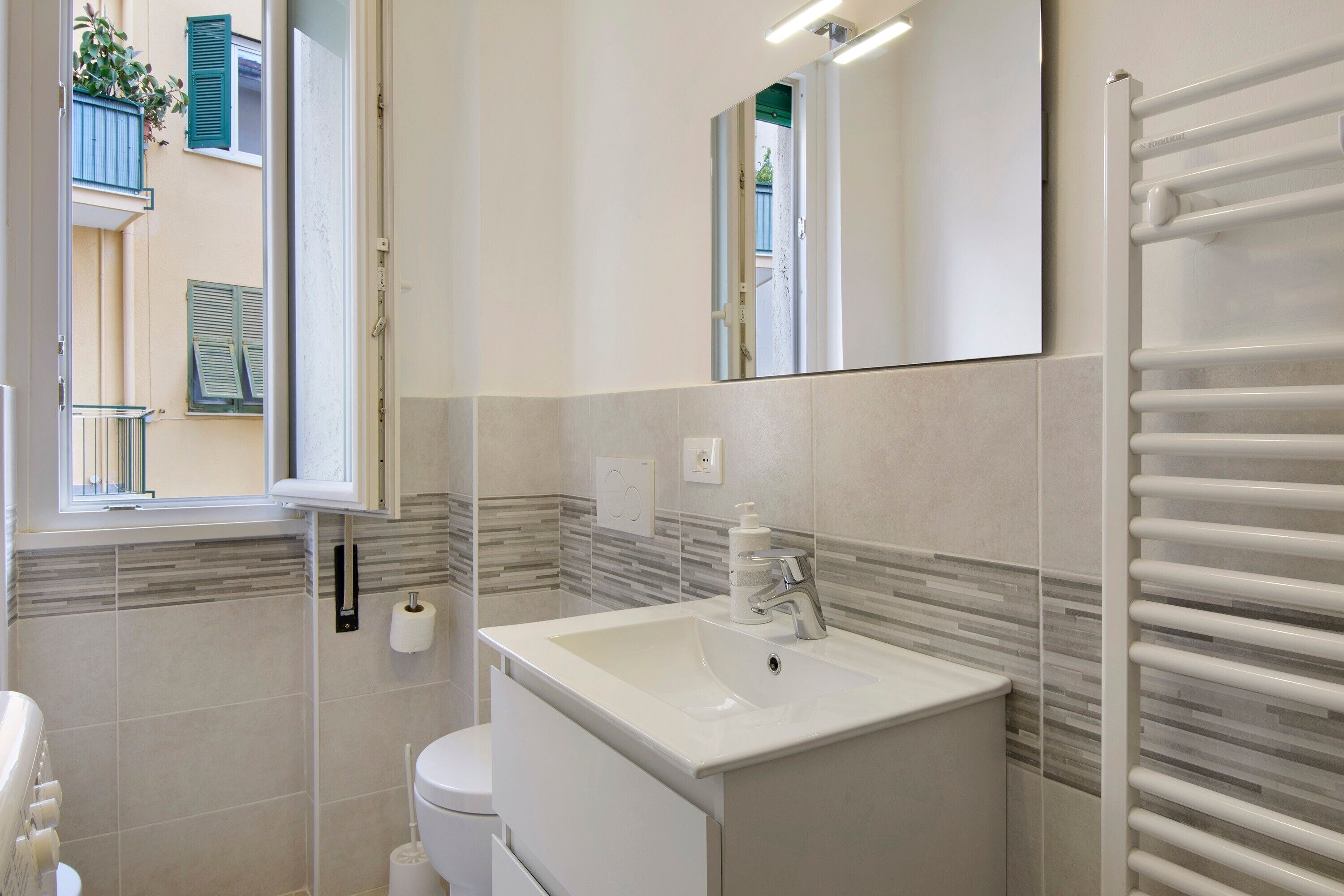 Een douche, een haardroger