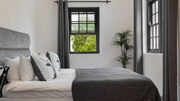 Standard Double Room | Desk, free WiFi