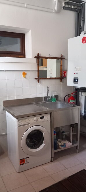 Interior - Apartment 'Chez Emile' in Brézins, 7 Guests, 2 Bedrooms (brezins)