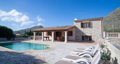 Maison de vacances « Margarita » avec vue sur la montagne, Wi-Fi et climatisation