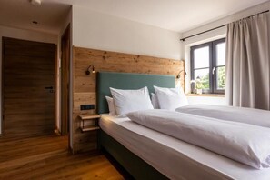 In-room safe, free WiFi, wheelchair access - Hotel und Landgasthof Zachschuster (Gaißach)