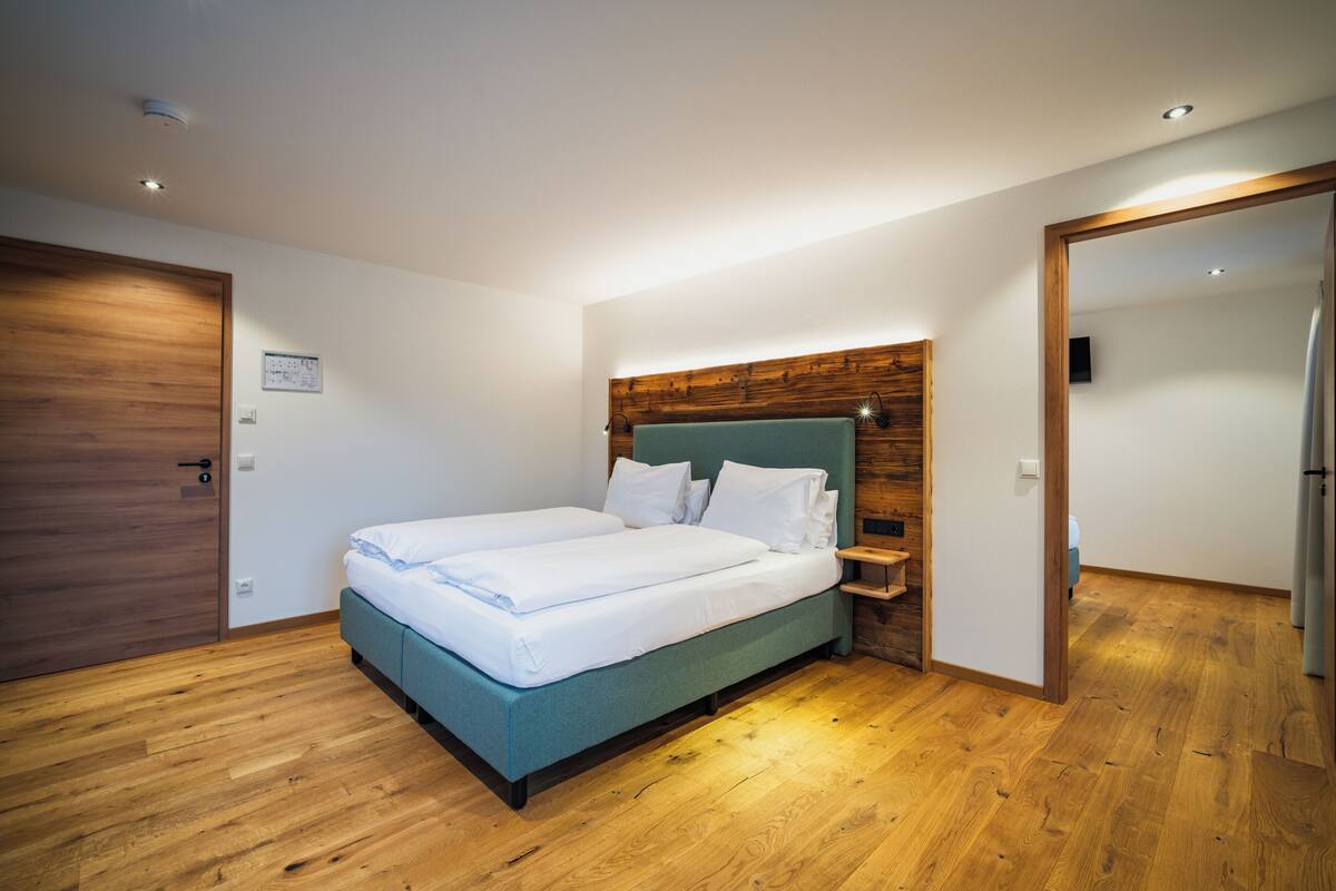 Family Suite, 2 Bedrooms | Minibar, in-room safe, laptop workspace, free WiFi