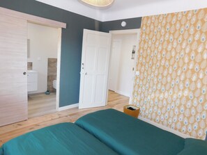 WiFi, bed sheets - Jonquille Room with Wi-Fi (Brû)