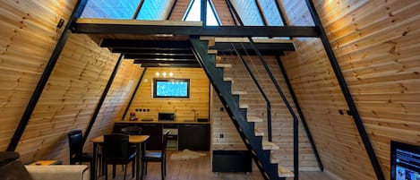 Cabin, Hot Tub, Mountain View | Living area