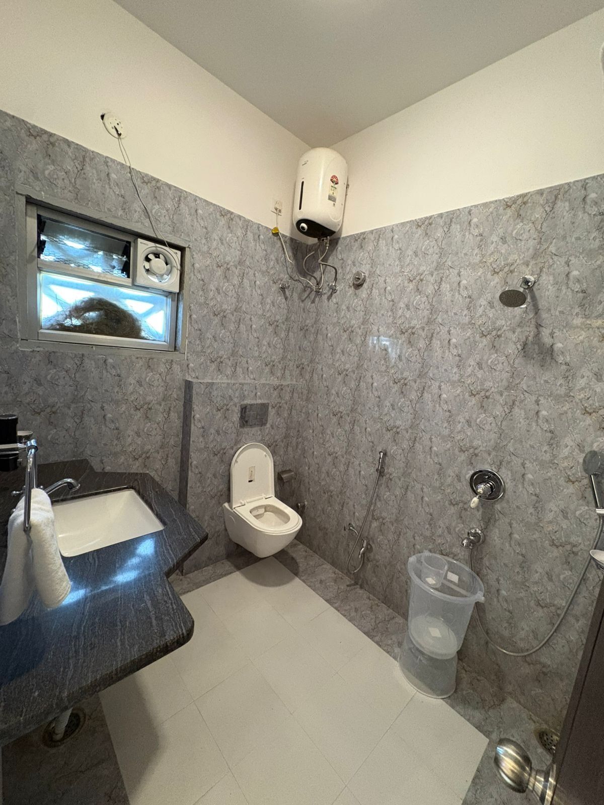 Shower, towels, soap, shampoo