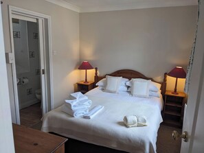 1 bedroom, individually decorated, individually furnished, free WiFi - Horseshoe Cottage (Falmouth)