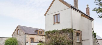 Horseshoe Cottage