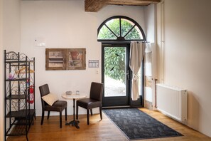 Interior - House 1 on the Embourg estate (Souvigny)