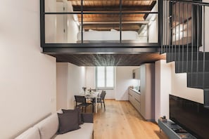 Appartement Deluxe (The Silk Atelier 102) | Coin séjour