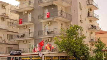 Fachada de la propiedad