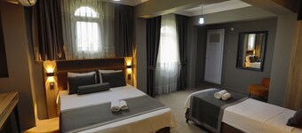 ไอด้า เอฟีส โรงแรม  