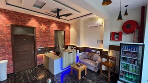 Interior - The Soho Hotel (Dera Bassi)