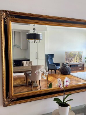 Apartment, 2 Bedrooms, Accessible, City View | Interior - King Street Retreat! (Perth)