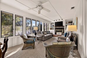 Smart TV, table football - Expansive Family Beach Estate 4 Min Walk to Beach by Tybee Cottages (Savannah)