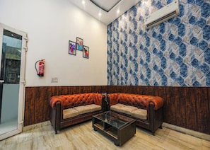 Reception - Hotel Lakshmi Palace (New Delhi)