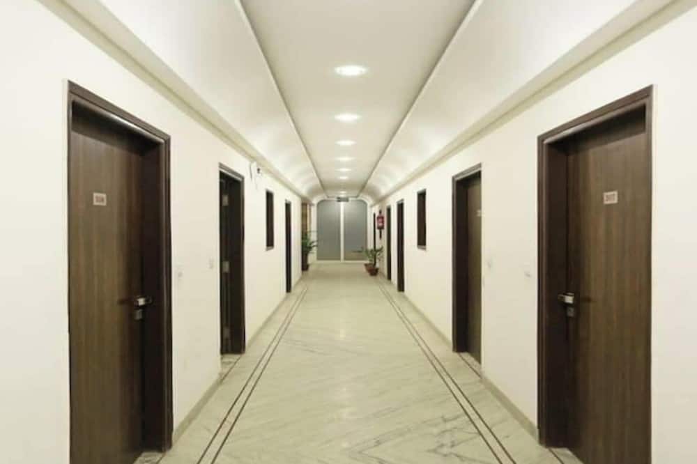 Hotel Lakshmi Palace