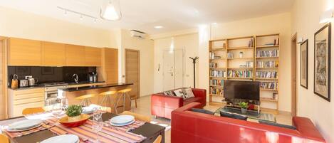 Apartment | Living area