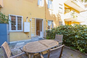 Exterior - Rental in Rome Pateras Garden Apartment (Rome)
