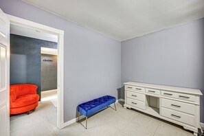 Interior - Near Six Flags & Seaworld: San Antonio Family Home (San Antonio)