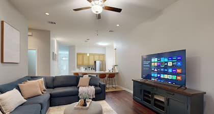 Games, Backyard & Patio: Spacious Home in Frisco