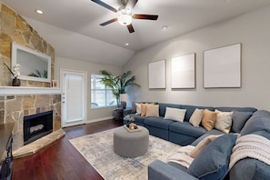 Interior - Games, Backyard & Patio: Spacious Home in Frisco (Frisco)