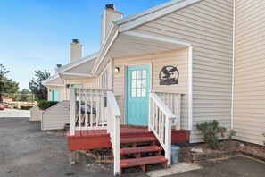 Apartment (0 Bedroom) | Interior - Walk to Midtown Ruidoso! Cozy Eagles Nest Condo (Ruidoso)