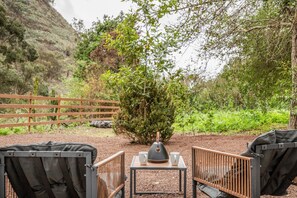 Property grounds - Holiday Home 'Finca Los Tilos Moya' with Wi-Fi (Moya)