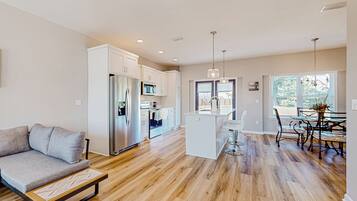 Hus (4 Bedrooms) | Innvendig