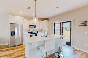 單棟房屋 (4 Bedrooms) | 內部