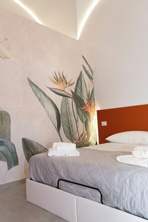 Iron/ironing board, Internet, bed sheets - Mini apartment in the center of catania (Catania)