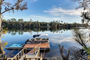 House (3 Bedrooms) | Front of property