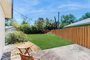 Interior - 3 Mi to Ocala Square! Family Getaway w/ Pool (Ocala)