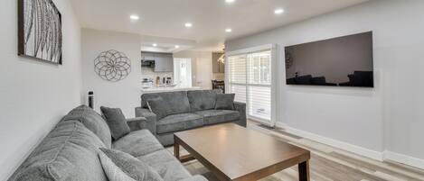 House (4 Bedrooms) | Front of property