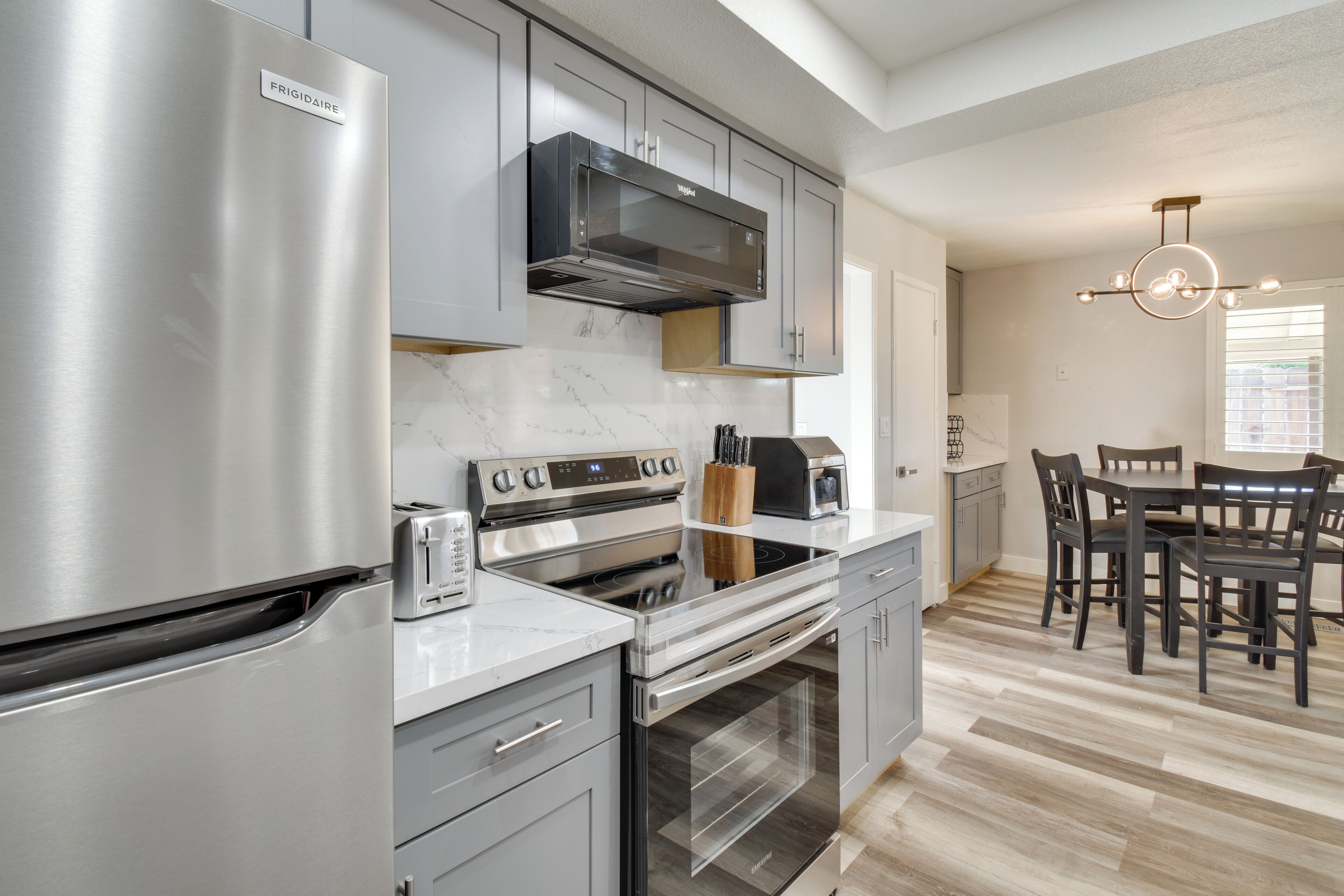 House (4 Bedrooms) | Interior