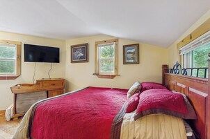 House (1 Bedroom) | Interior