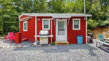House (1 Bedroom) | Front of property