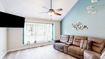 Nhà (3 Bedrooms) | Nội thất