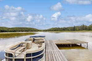 Interior - Lakefront Home W & Dock & Kayaks (Atlanta)