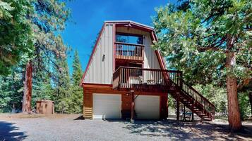 House (3 Bedrooms) | Front of property