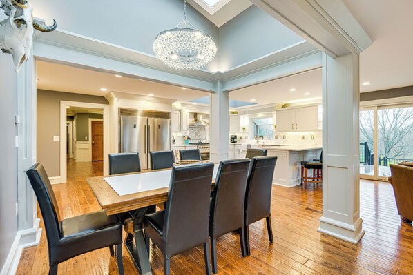 House (5 Bedrooms) | Interior - Great for Groups: Home 3 Mi to Dtwn Springfield! (Springfield)