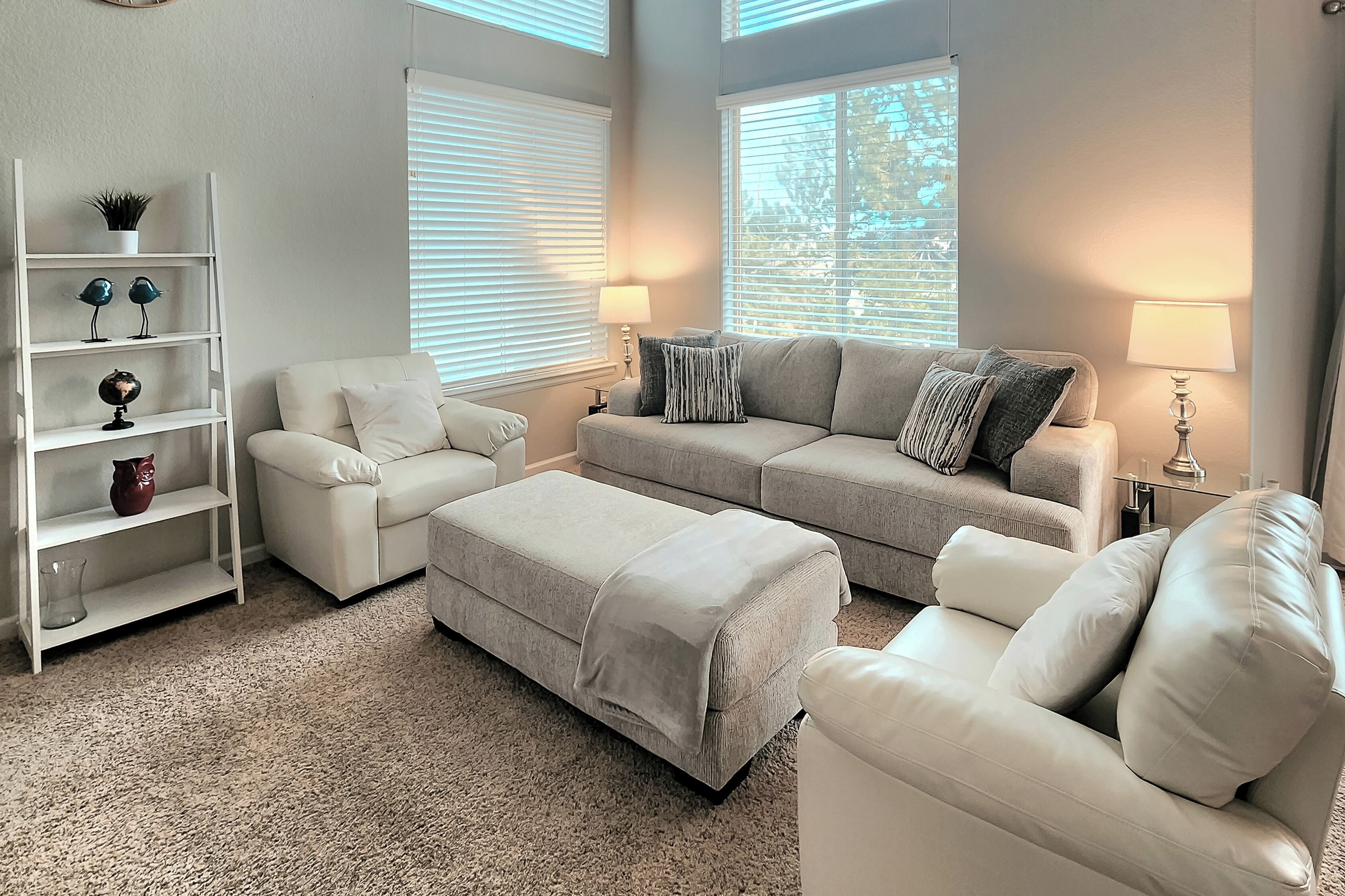 House (4 Bedrooms) | Interior