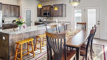 Nhà (5 Bedrooms) | Nội thất